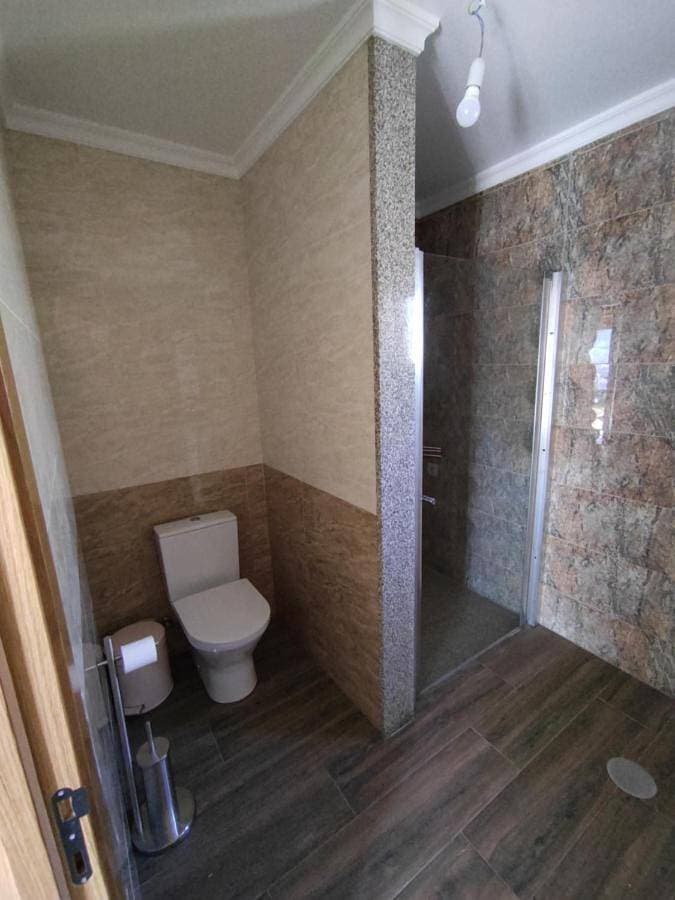 Foto 4 von 22: Three-Bedroom House