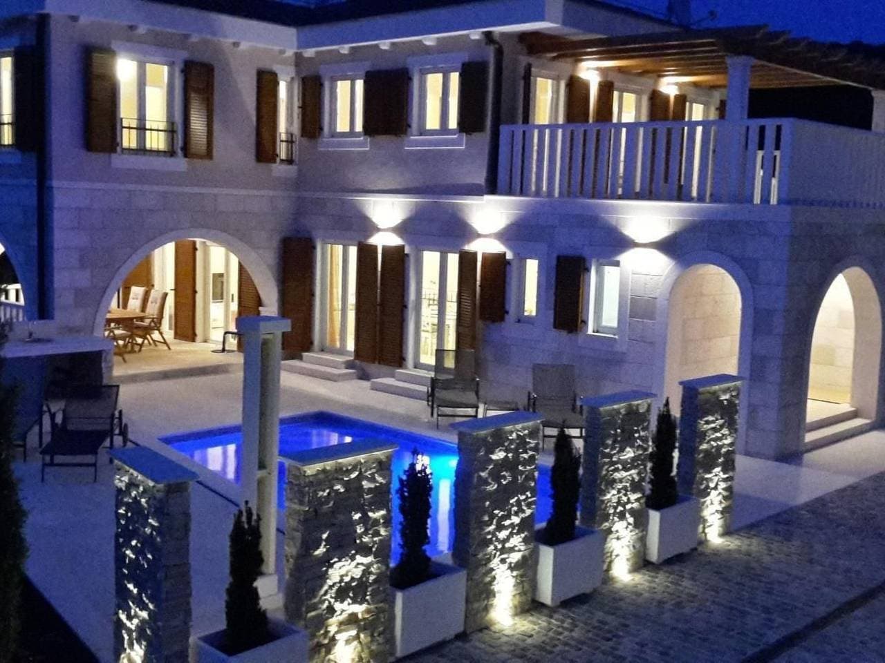 Foto 3 von 46: Villa Elena mit Pool, nur 60 Meter zum Meer