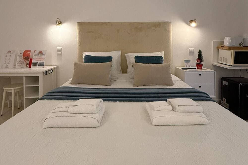 Foto 6 von 28: Sofeelings Quarto Praia_Piso 1, Baixa de Albufeira