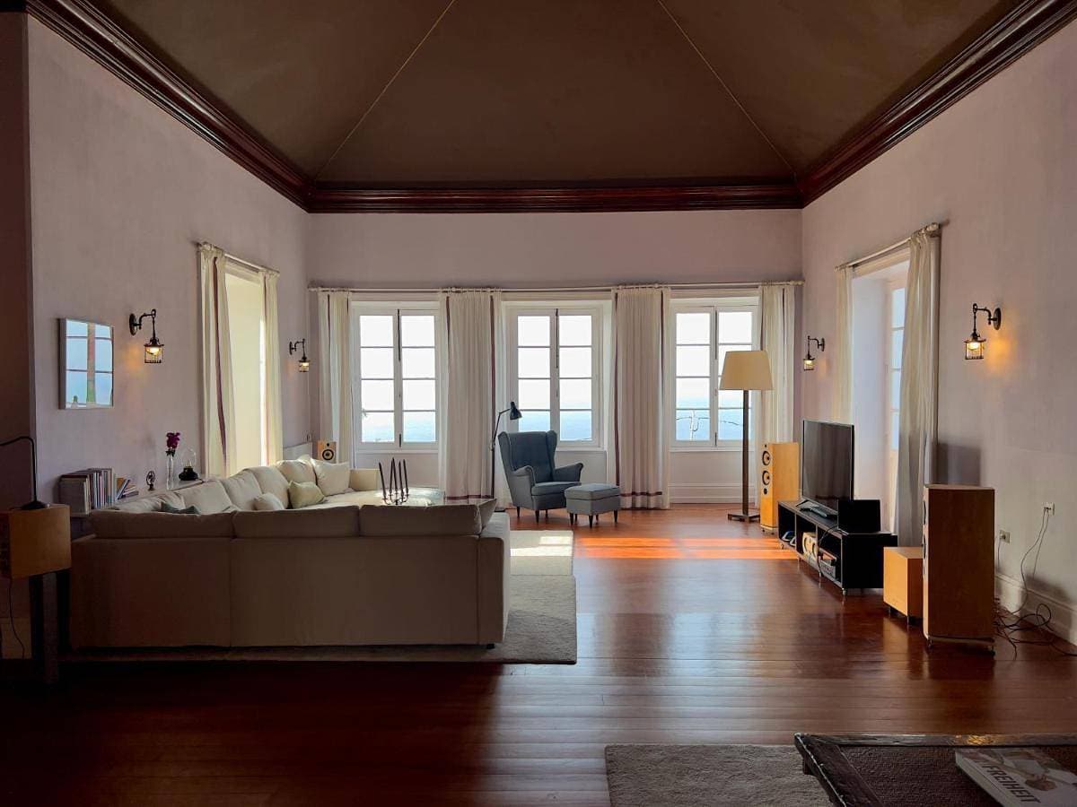 Foto 2 von 46: Villa with Sea View