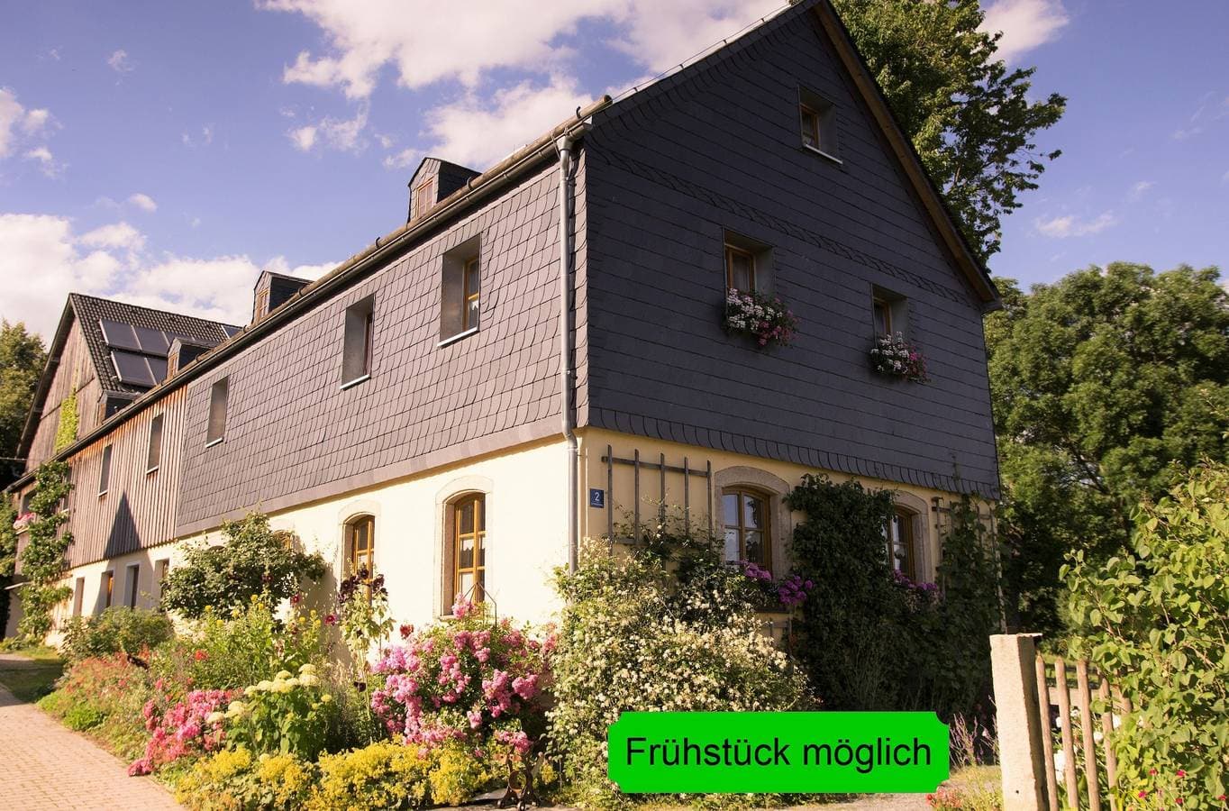 Foto 3 von 25: Ferienhof Wolfrum - Ferienwohnung in Bauernhaus mit Wohlfühlambiente