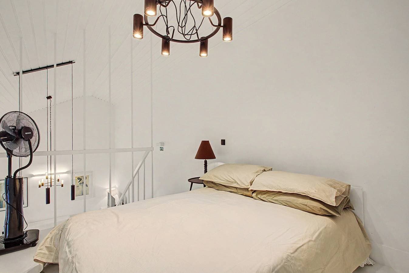 Foto 10 von 22: Chalet 'The Village Barn' mit Meerblick, Gemeinschaftsterrasse und WLAN