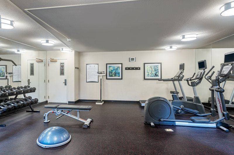 Foto 8 von 20: Ferienwohnung für 4 Personen mit Pool