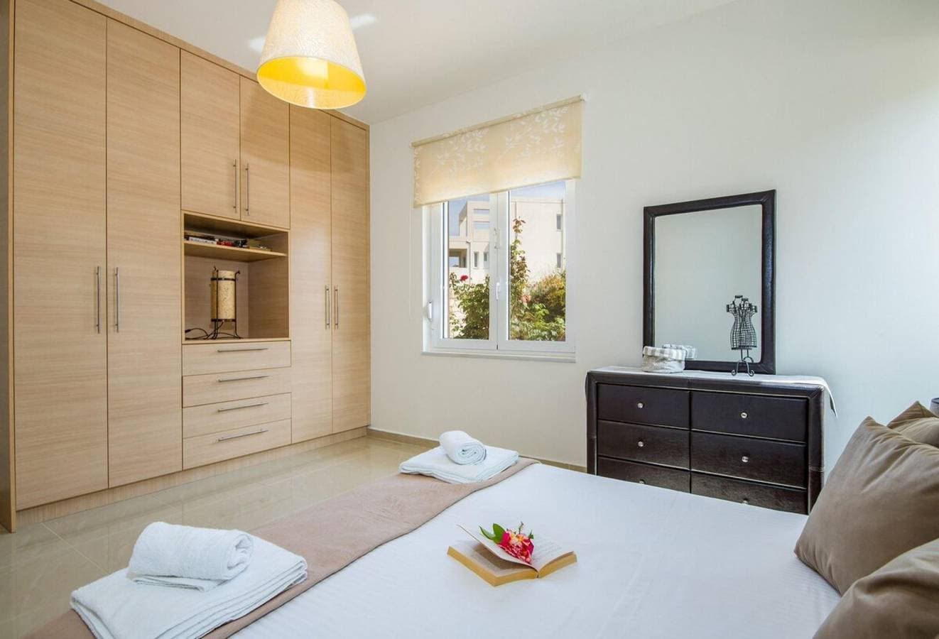 Foto 12 von 39: Villa für 8 Personen mit Terrasse