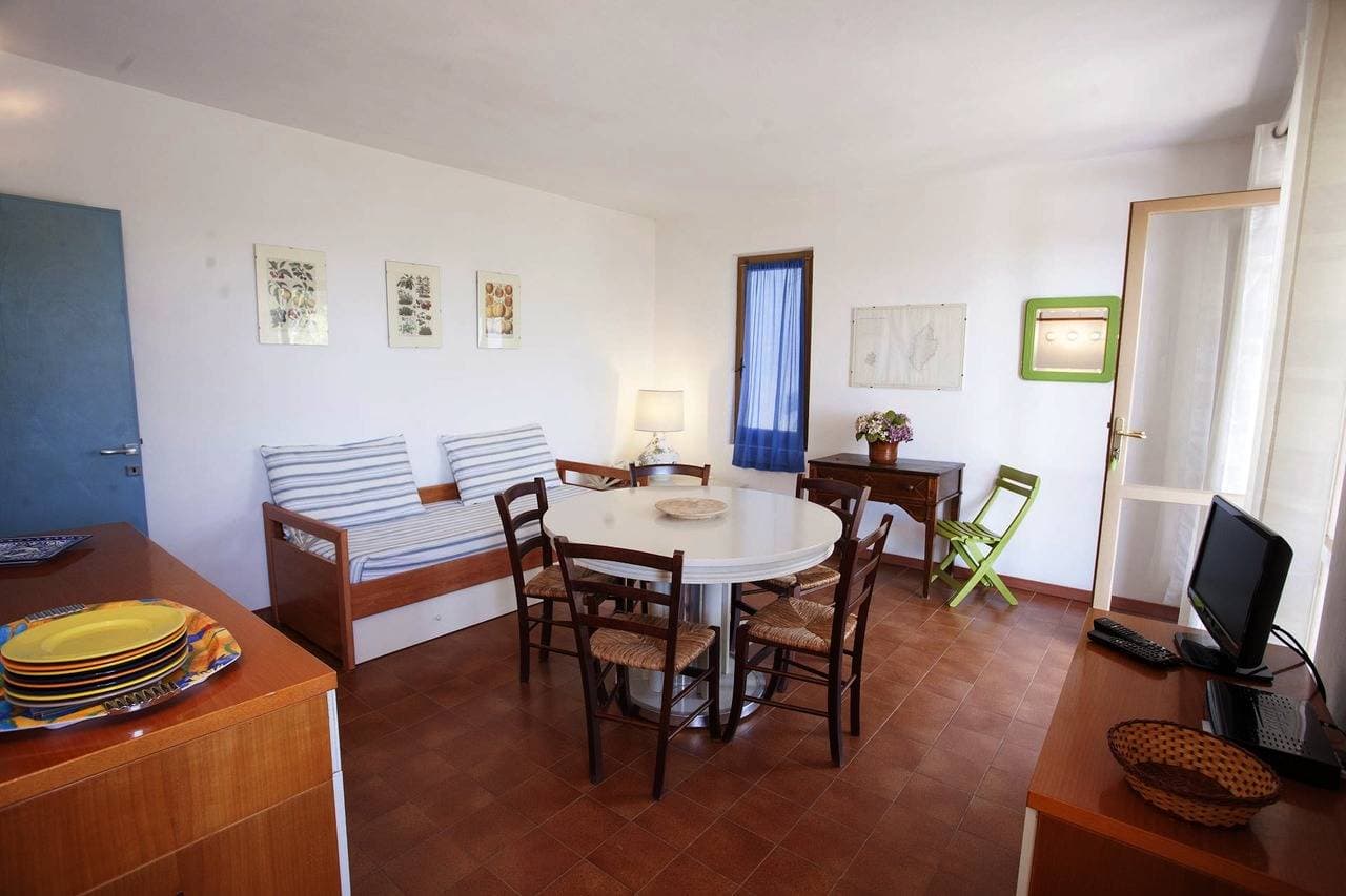 Foto 13 von 19: Ferienwohnung für 6 Personen mit Garten