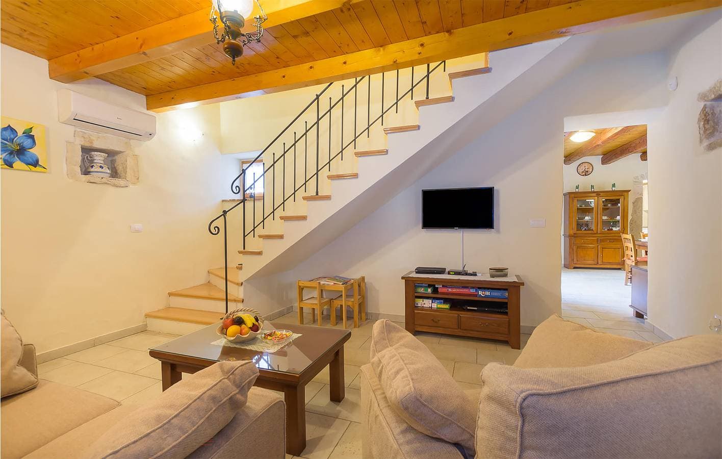 Foto 6 von 55: Geräumige 2-Zimmer-Wohnung mit Pool, WLAN und Terrasse