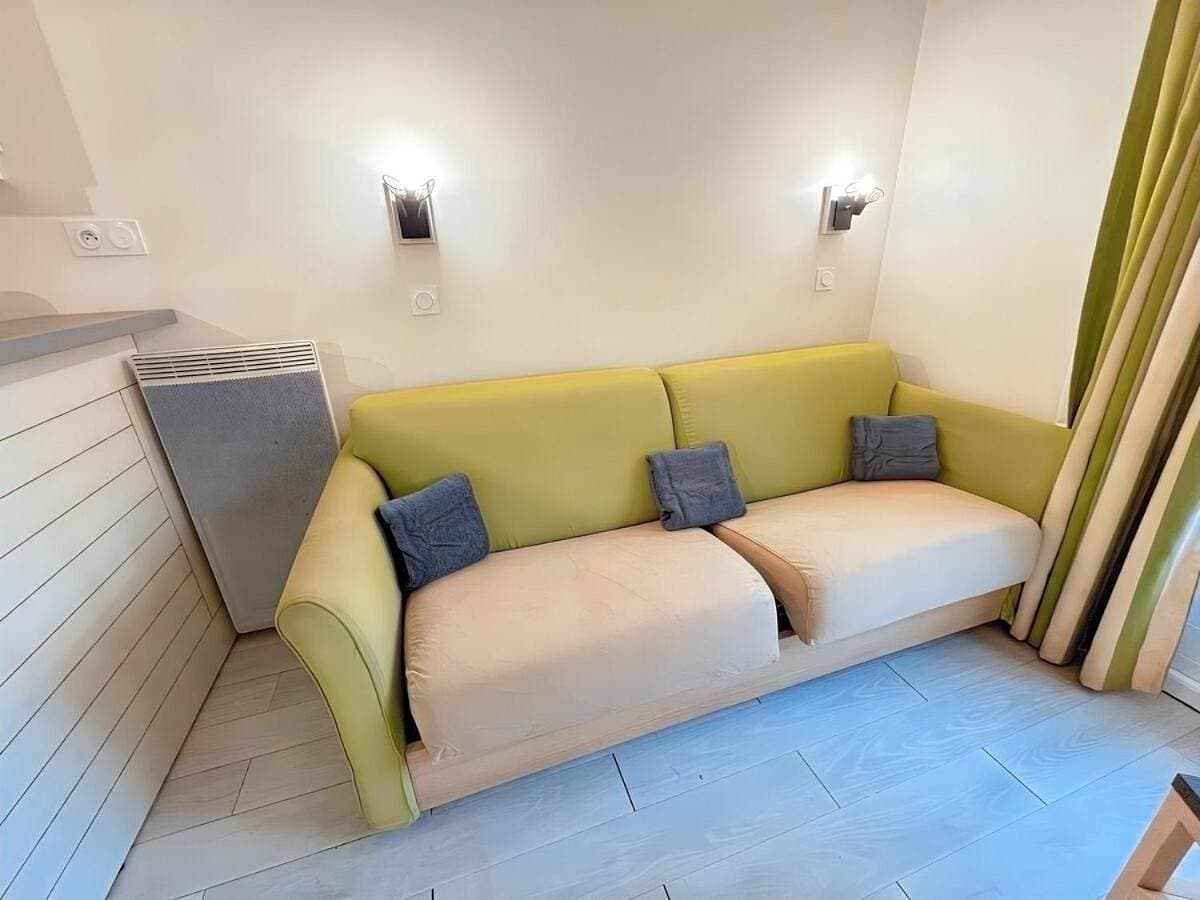 Foto 3 von 38: Two-Bedroom Apartment with Terrace