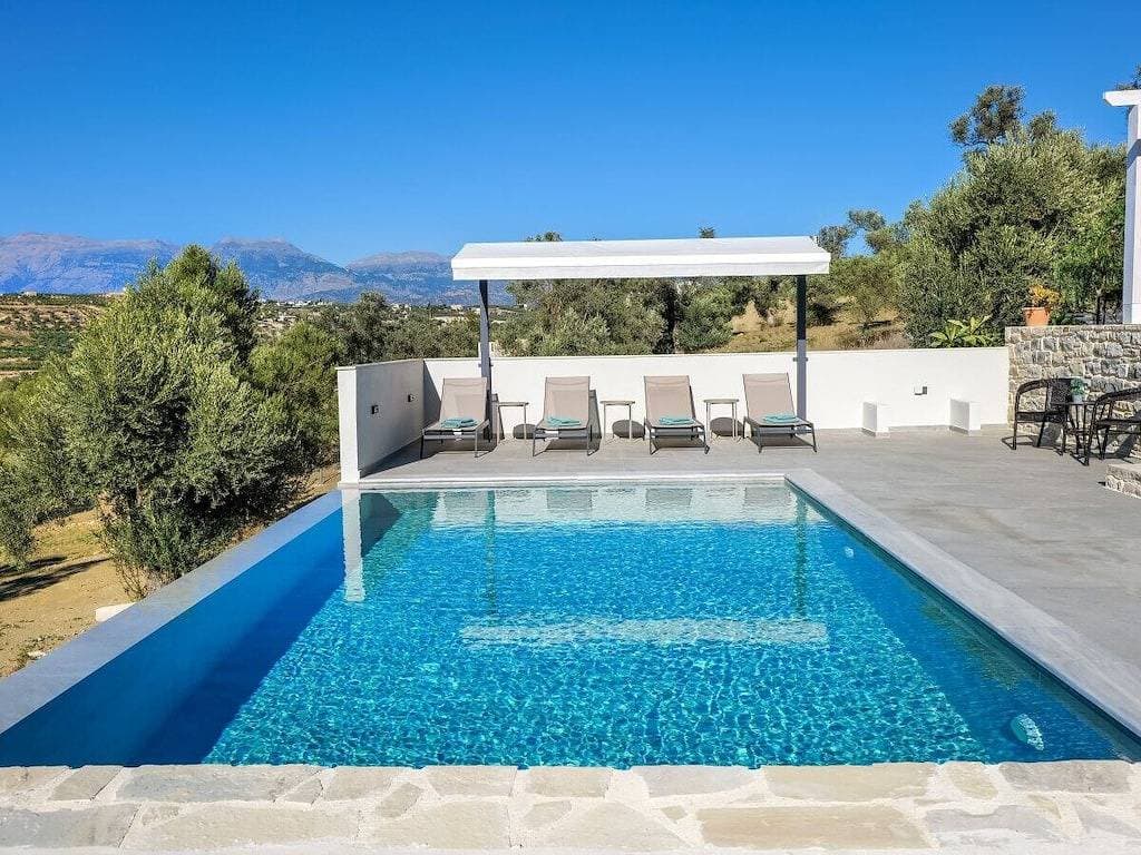 Foto 6 von 19: Villa in Pitsidia mit Schwimmbecken