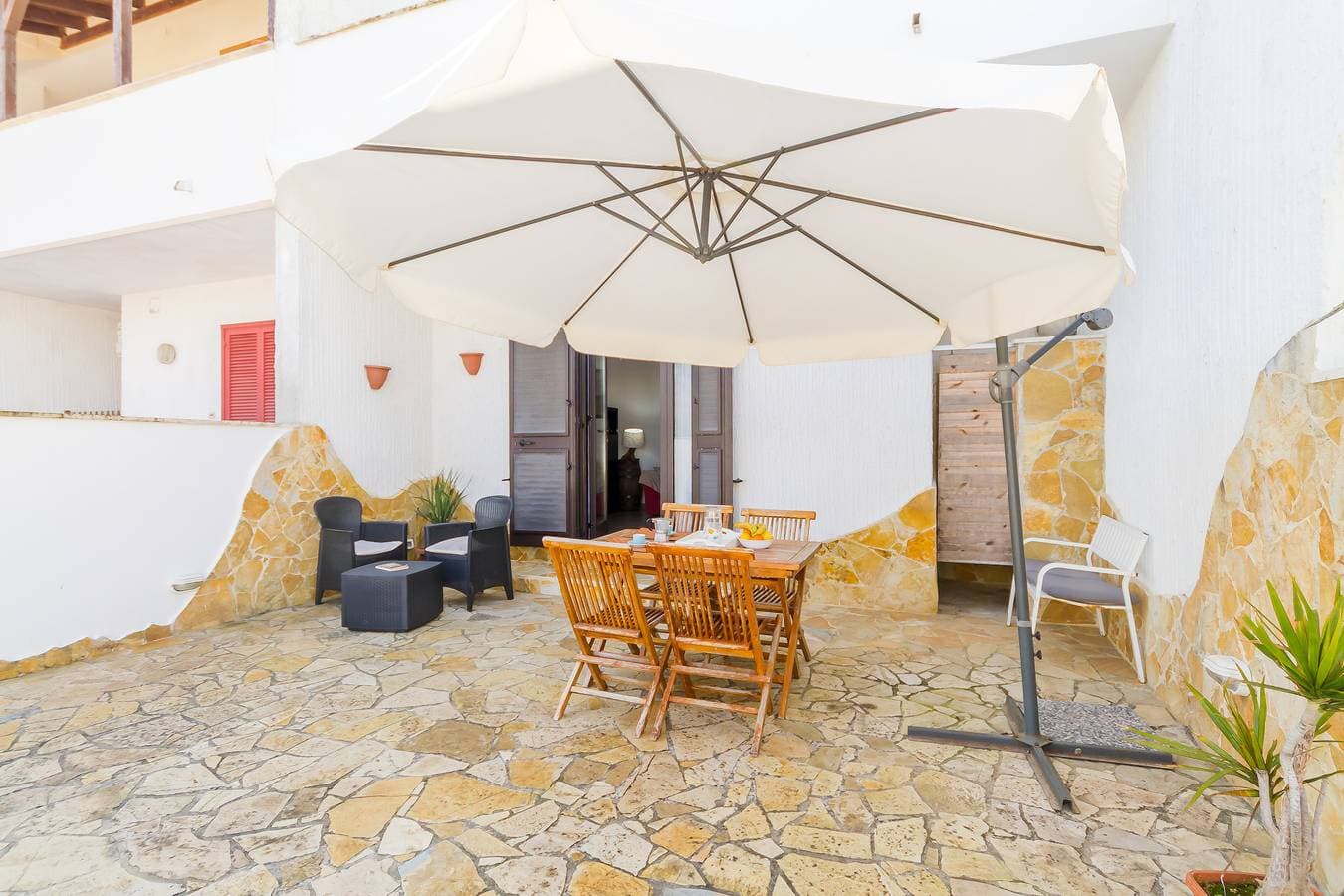 Foto 10 von 32: Villetta Bel Mare - Beach-Base Villa with Garden