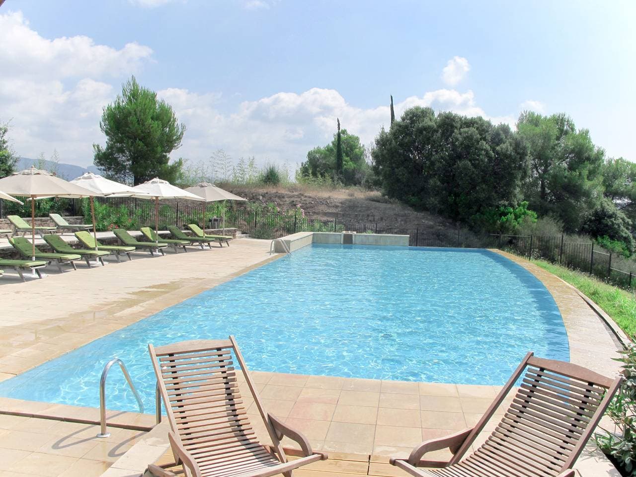 Schöne Ferienanlage Le Domaine de St.Endréol Golf & Spa 1