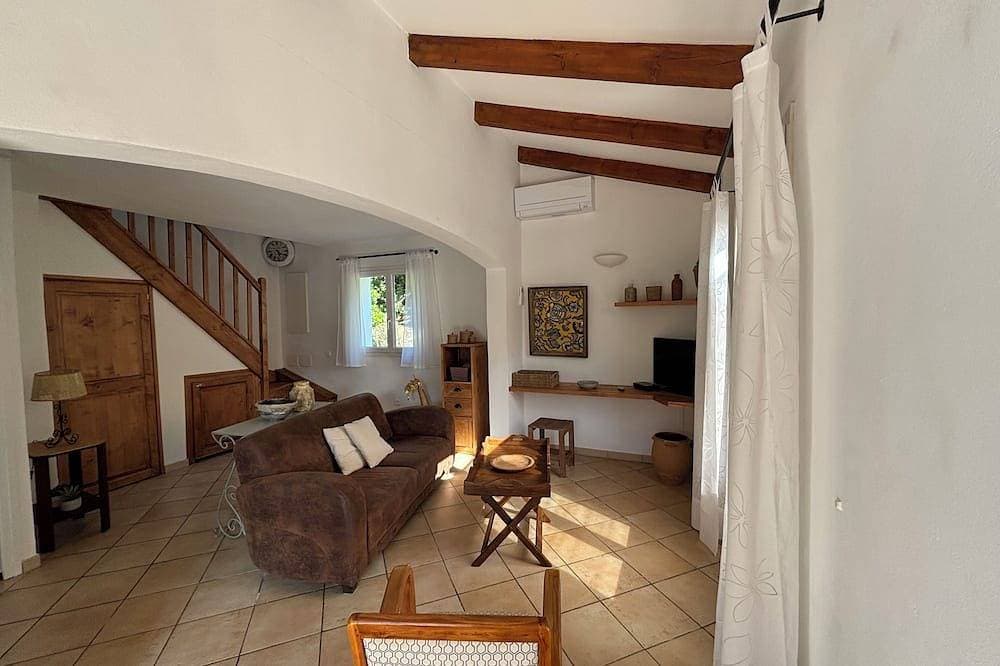 Foto 3 von 30: 2 3* Pool Villas With Panoramic Views Located Between Sea And Mountains