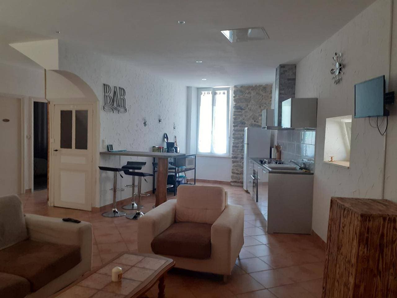 Foto 6 von 19: Two-Bedroom Apartment