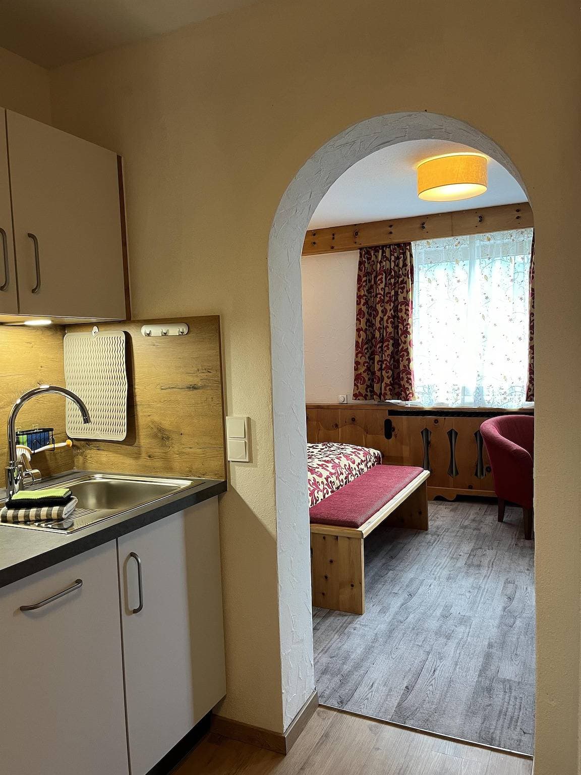 Foto 12 von 30: "Alpenhof Berg-Kammerl" Studioappartement