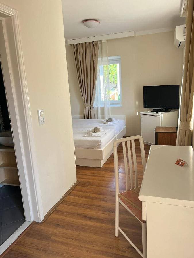 Foto 2 von 5: Deluxe Triple Room with Sea View
