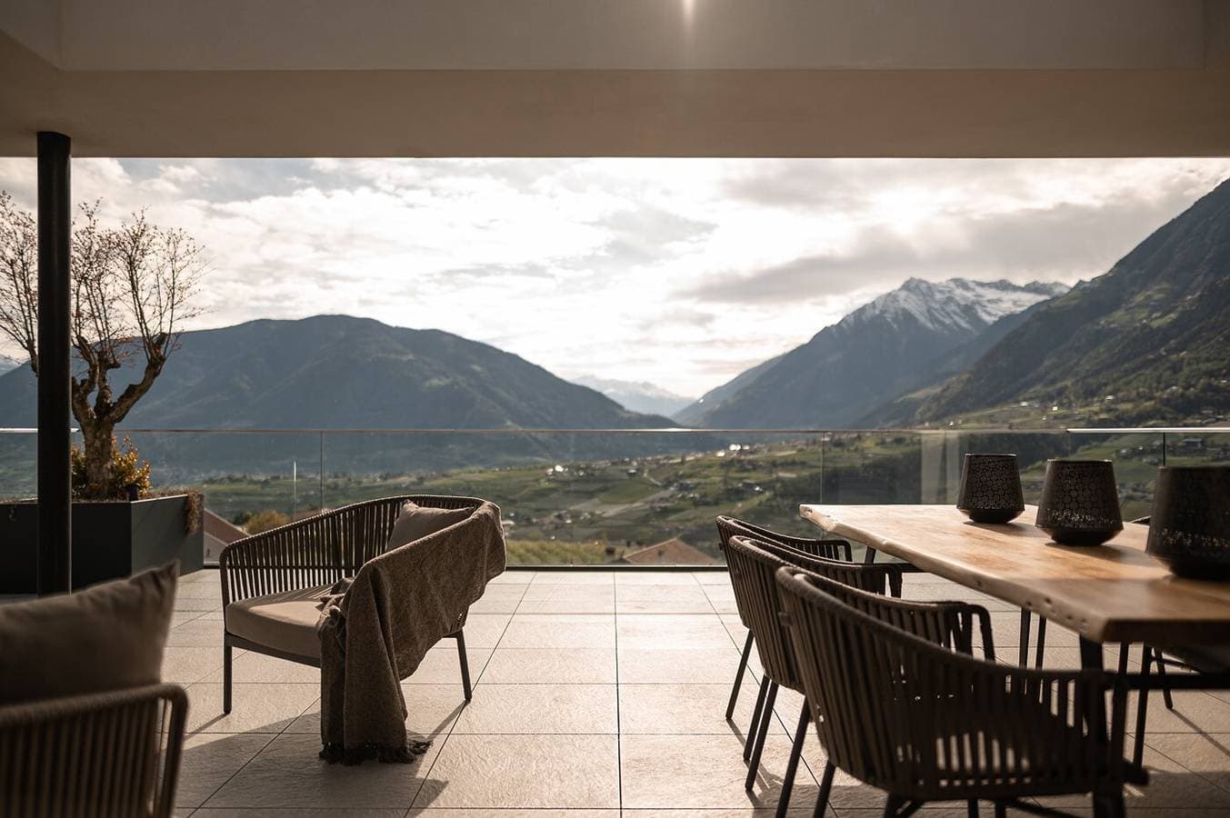 Foto 4 von 36: Chalet "Goyen" mit Gemeinschaftspool, privater Terrasse und WLAN