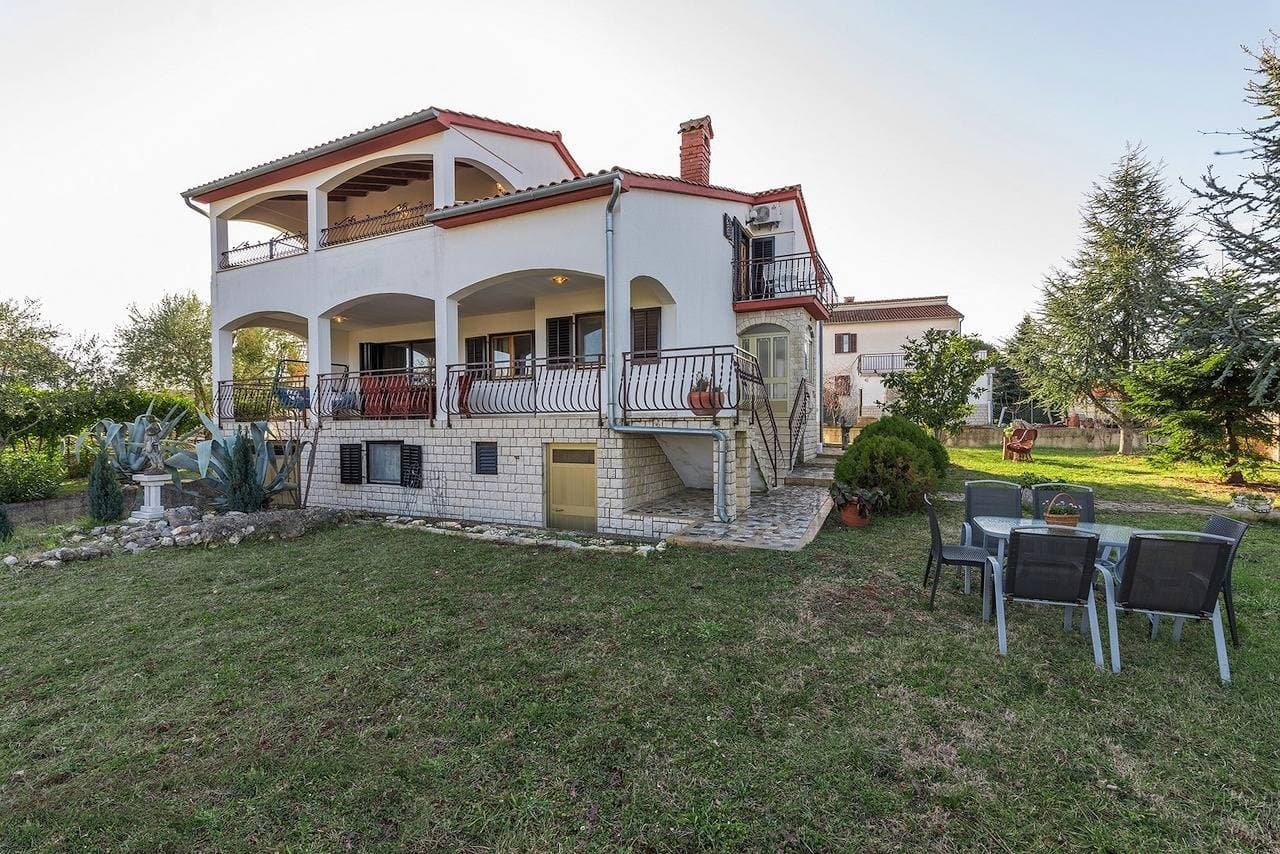 Drei-Zimmer-Wohnung Katalin II in Musalež 1