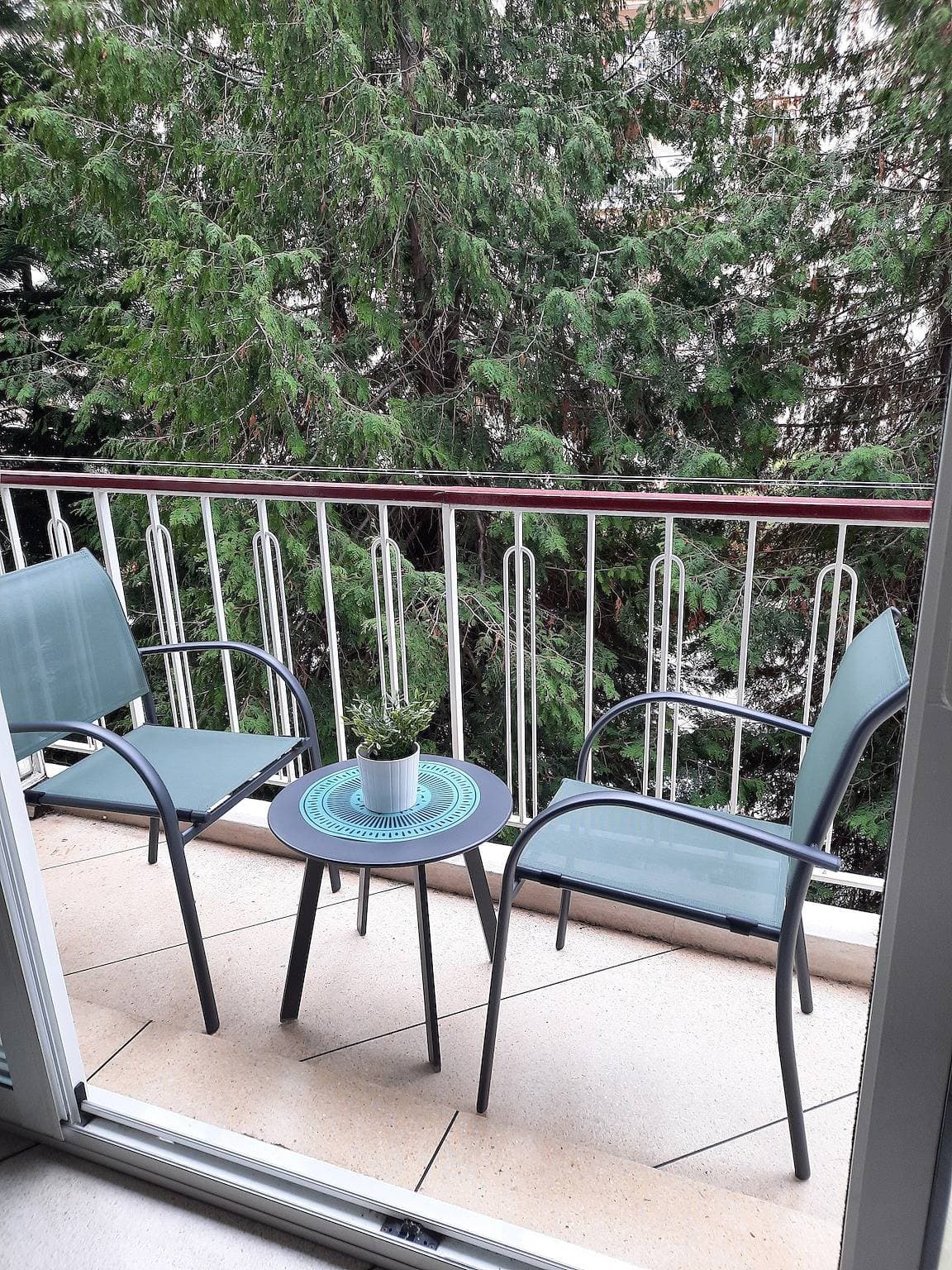 Foto 2 von 22: Studio „En Bord De Mer“ mit Balkon und WLAN