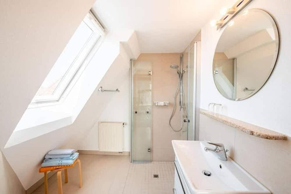 Foto 4 von 30: Apartment D mit Seeblick