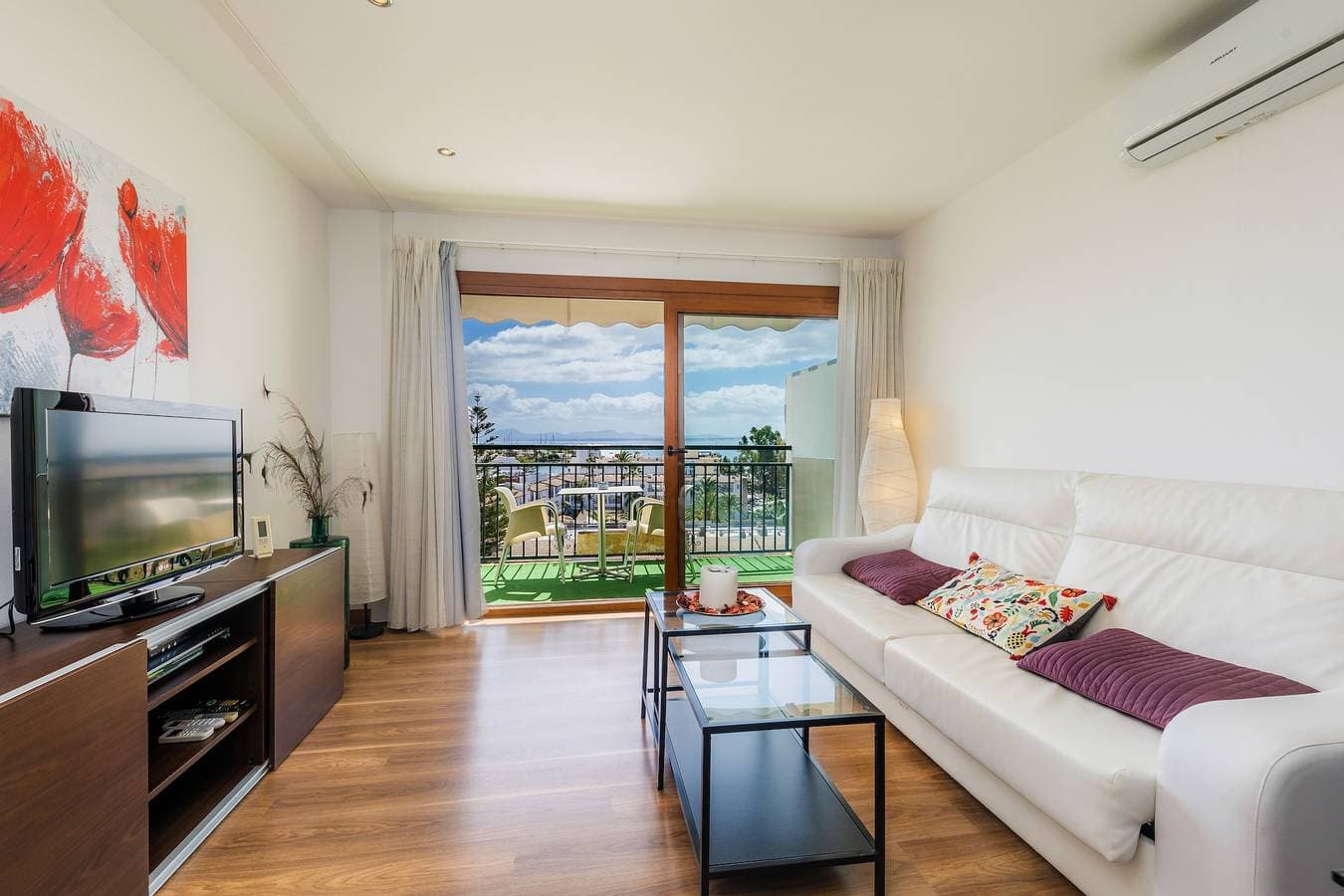 Foto 4 von 27: Ferienwohnung 'Vista Mar' mit Meerblick, WLAN und Klimaanlage