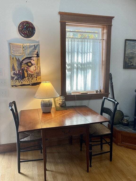 Foto 5 von 37: Lovely tranquil in-town cottage