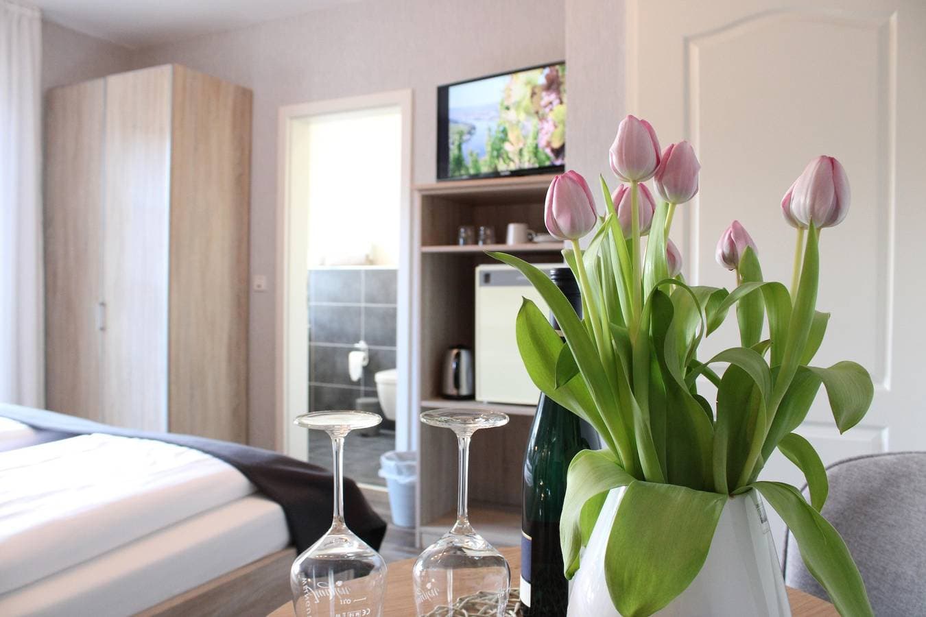 Foto 7 von 23: Doppelzimmer "Stube" (im Weingut)