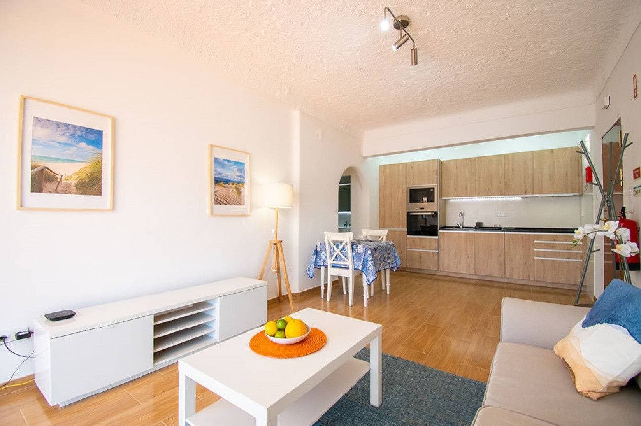 Apt Ruca  Centrally Located Modernized Loft With C 1