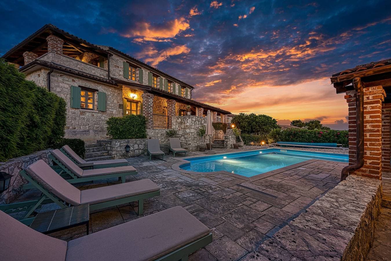 Foto 9 von 36: Villa für 10 Personen mit Garten
