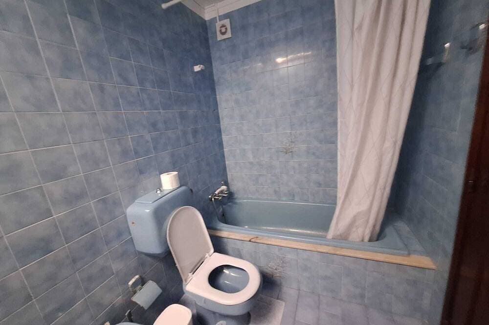 Foto 5 von 9: Two-bedroom vacation home with sea view.