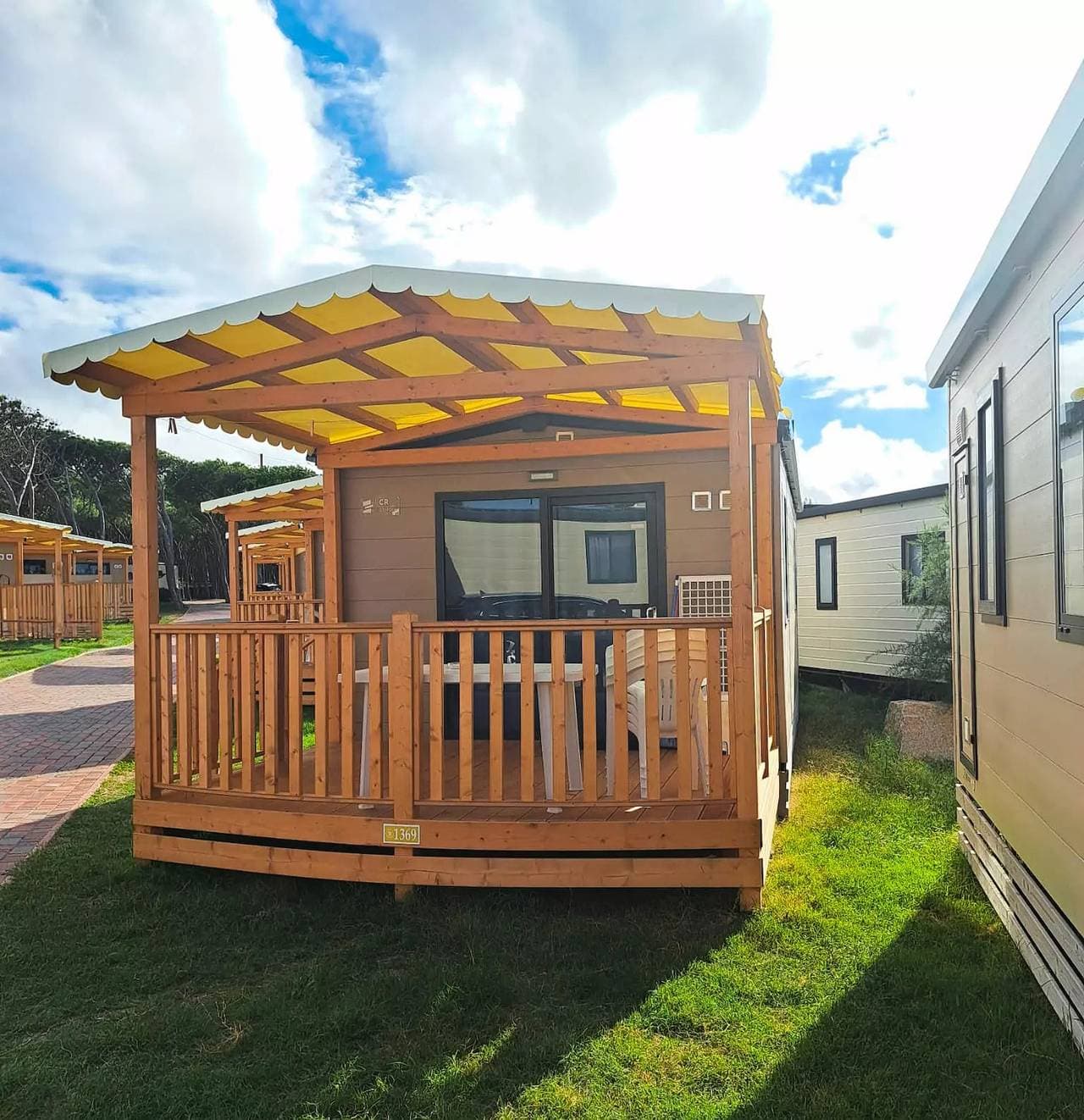 Foto 3 von 8: Baia Relax New Plus 5 Personen