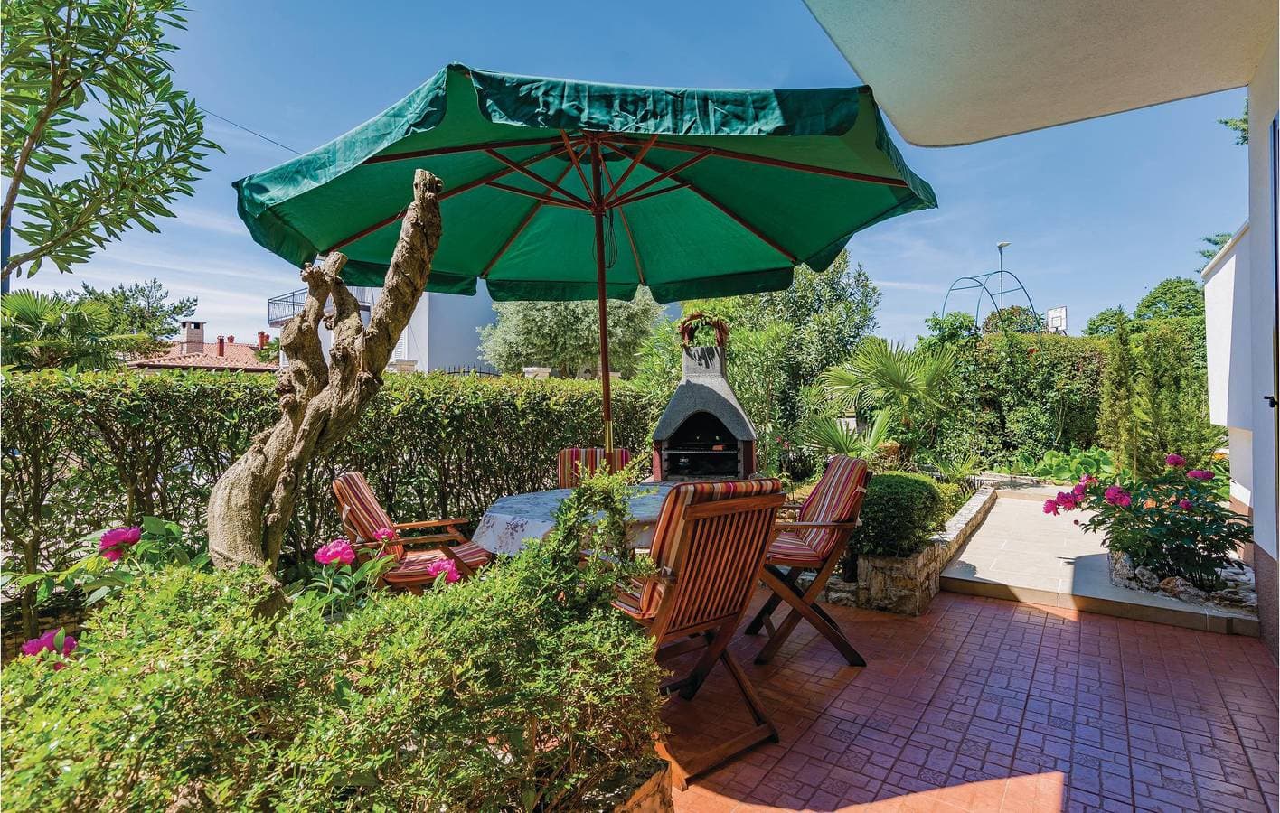 Foto 4 von 27: Gemütliche 1-Zimmer-Wohnung mit Terrasse, 600 m vom Strand entfernt