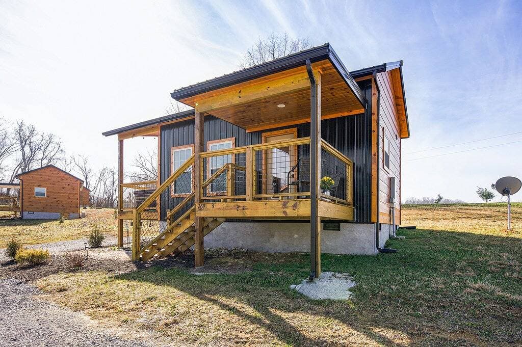 ☆Newly Build Cabin☆ Hot Tub ◇ Fire Pit ◇ Fireplace ◇ Dog-friendly 1