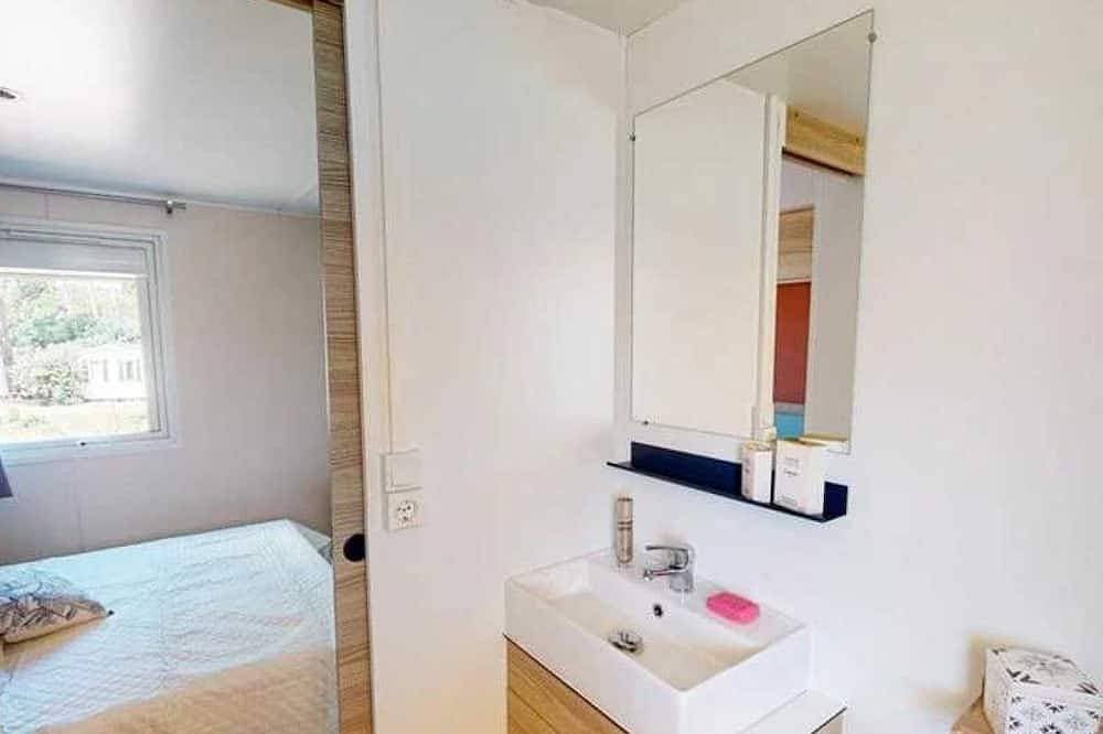 Foto 4 von 22: ZEcamping 3 étoiles parc aquatique animaux acceptés mobil-home clim 36m2