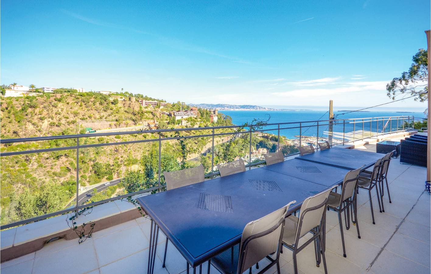 Foto 9 von 22: Geräumige Wohnung mit Pool & Parkplatz | Strand 1000m