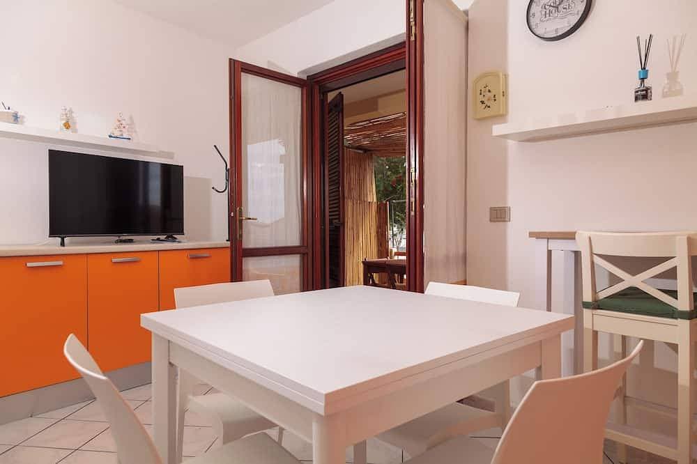 Foto 7 von 11: \"Vacation Home in Budoni Limpiddu: A Few Steps from the Sea, Perfect for Families\"