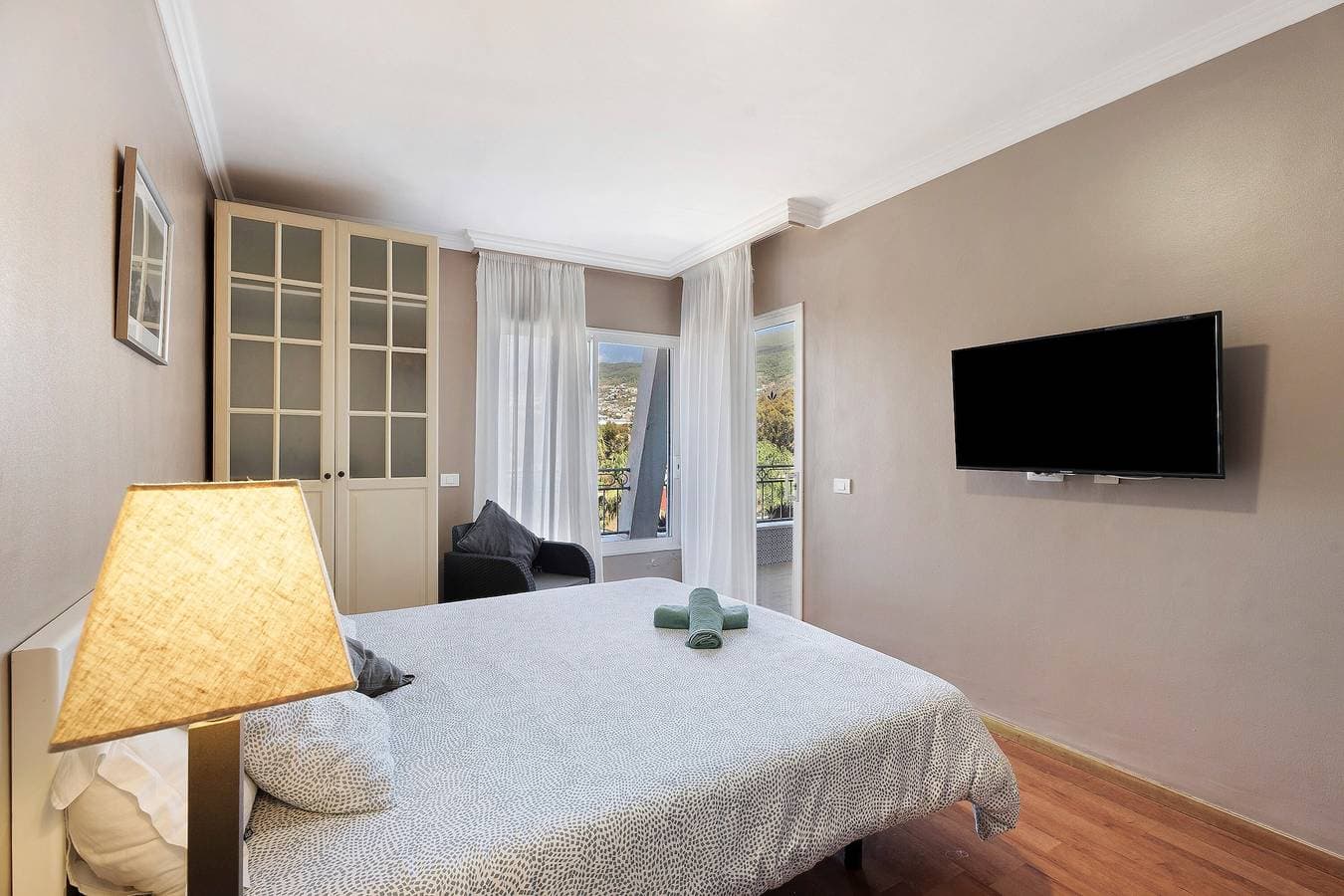 Foto 11 von 25: Ferienwohnung "La Quinta" mit Meerblick, Gemeinschaftspool und WLAN