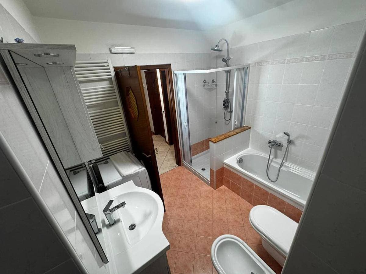 Foto 4 von 13: Two-Bedroom Standard Apartment