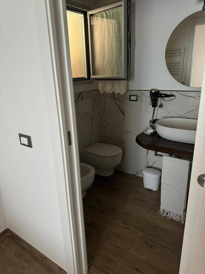 Foto 7 von 38: Three-Bedroom Apartment