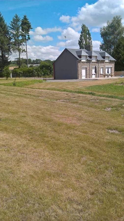 Foto 2 von 17: Three-Bedroom House