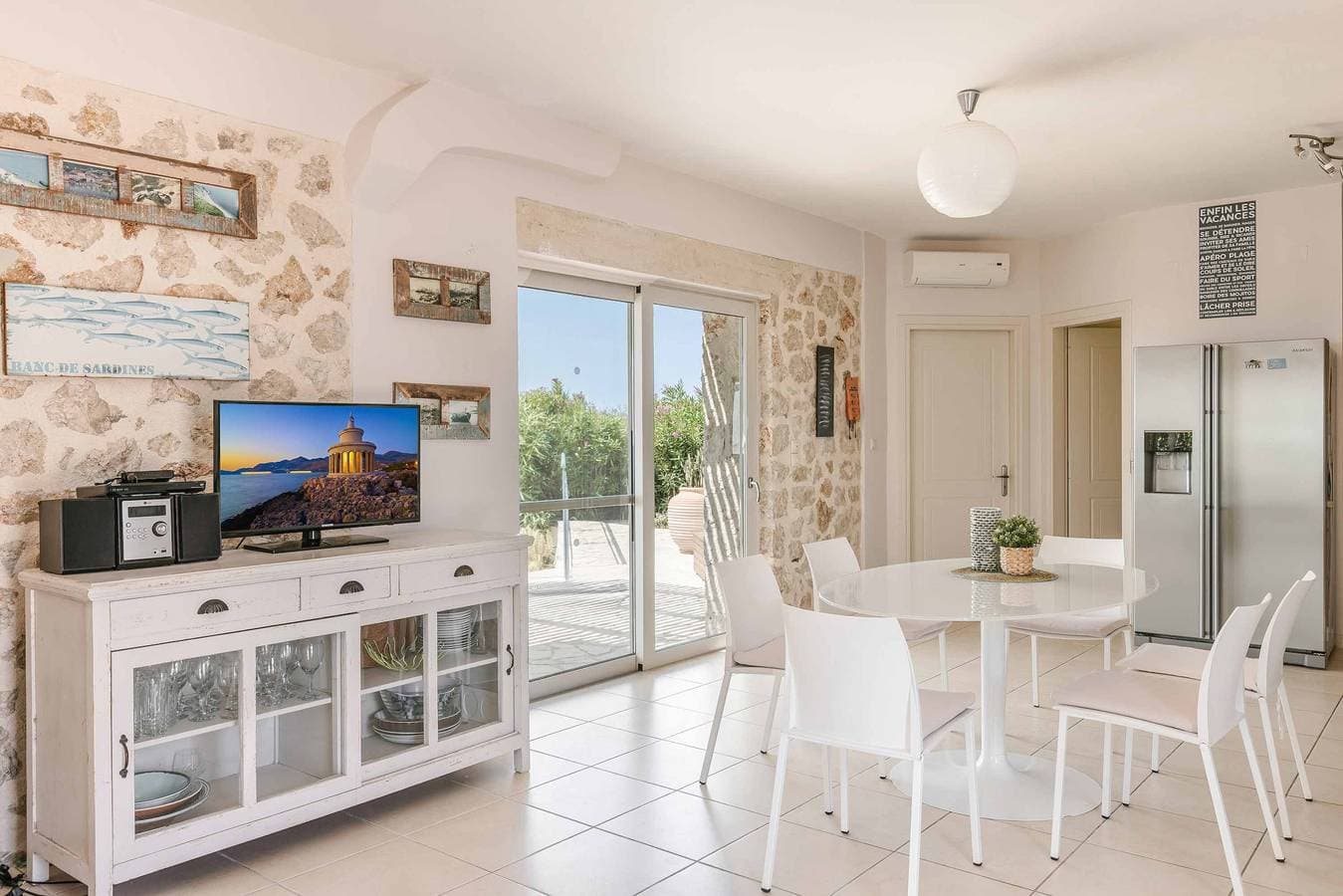 Foto 4 von 27: Villa für 7 Personen mit Terrasse