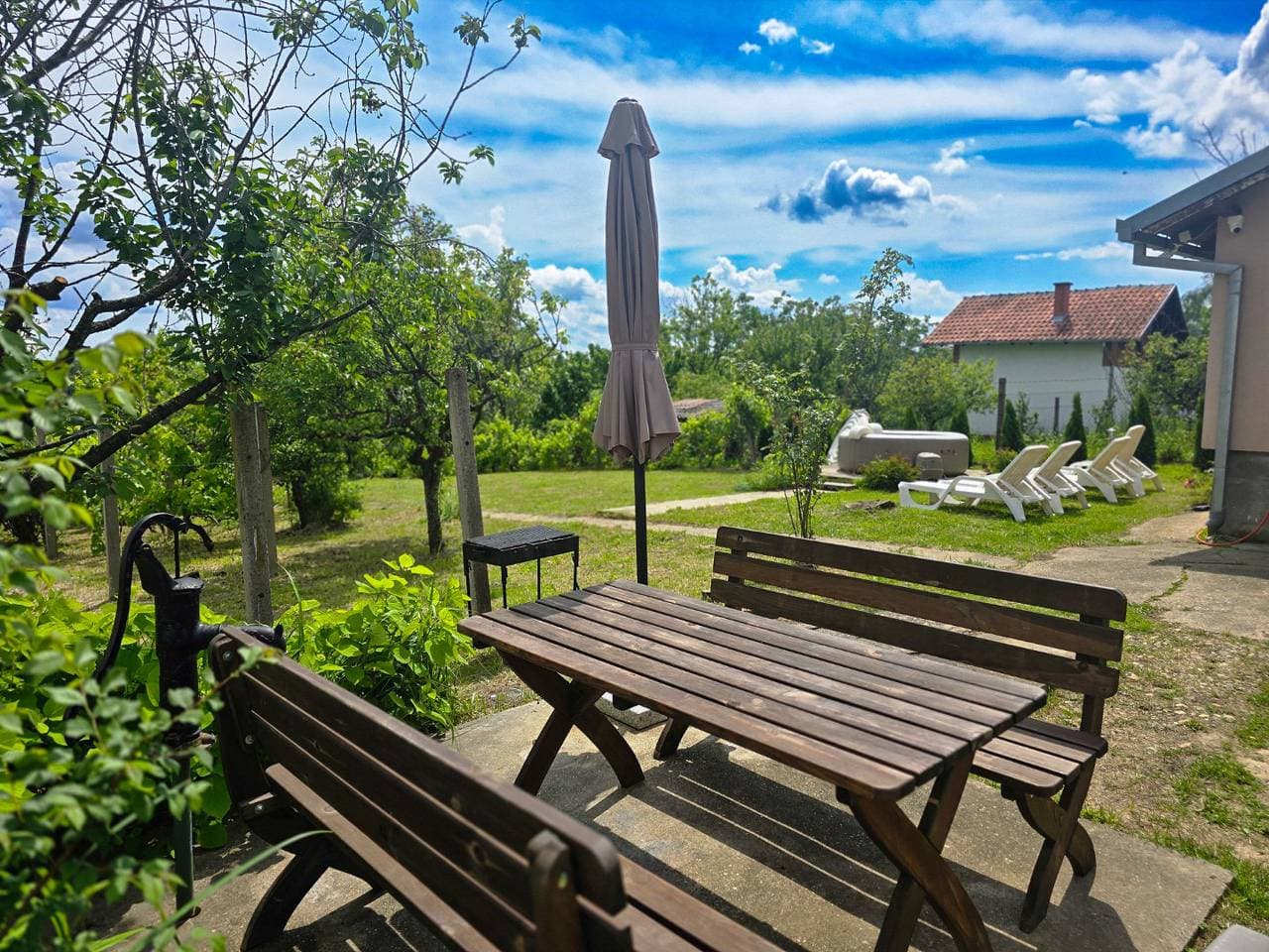 Foto 9 von 19: Vila Nera Banstol Ferienhaus