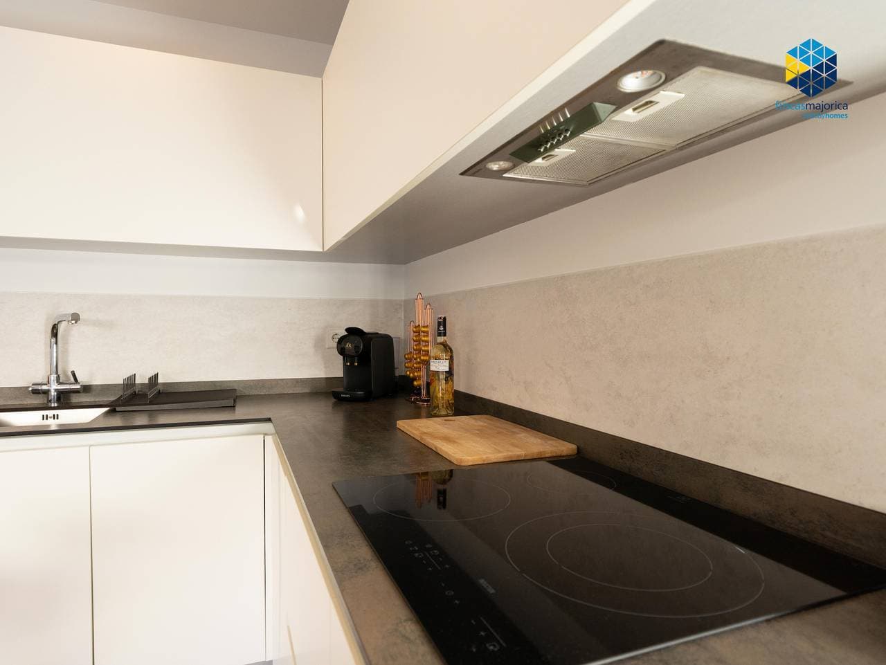 Foto 3 von 12: Apartamento Volanti II, Palma, Mallorca