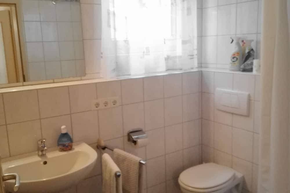 Foto 5 von 10: Ferienwohnung am Bodensee -Kompakt, Idyllisch und Preiswert.