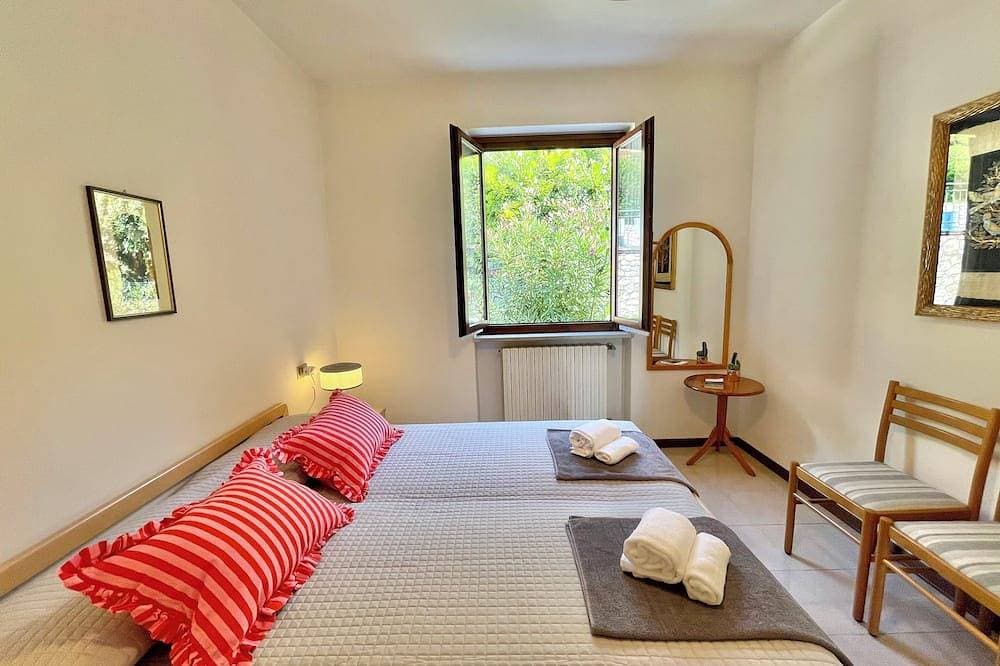 Foto 5 von 30: D1Mora Oleandro apartment with terrace Lake View in central area in Tignale