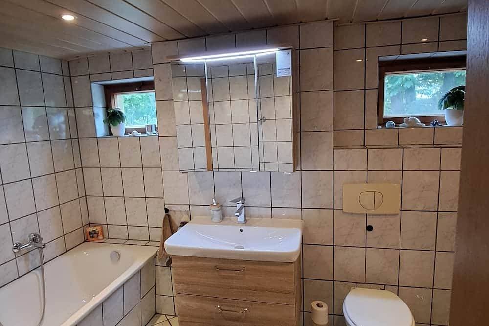Foto 5 von 28: Gemütliches Ferienhaus mit Sauna, direkt am Wald. Vierbeiner Willkommen!