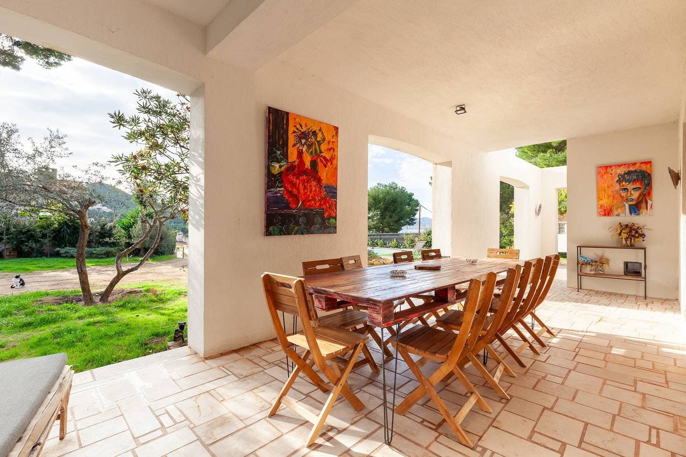 Foto 4 von 28: Erdgeschossvilla mit Swimmingpool 150 m vom Meer entfernt – Meerblick, WLAN und Klimaanlage