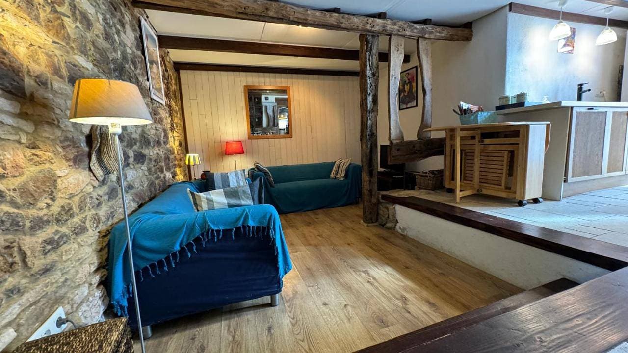Foto 7 von 27: Three-Bedroom House