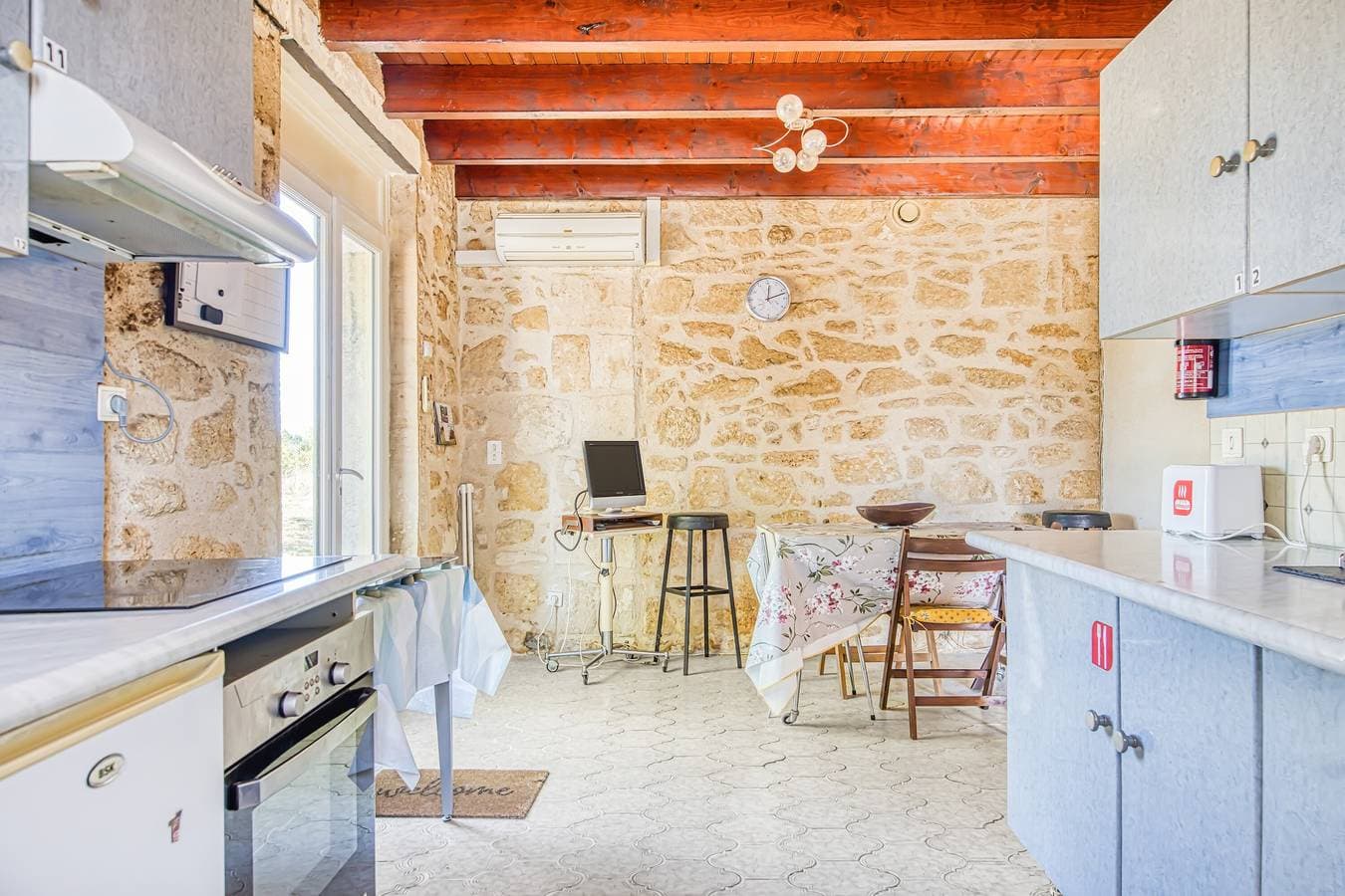 Foto 9 von 27: Ferienhaus 'Maison De Campagne Avec Jardin' mit privater Terrasse, privatem Garten und Klimaanlage