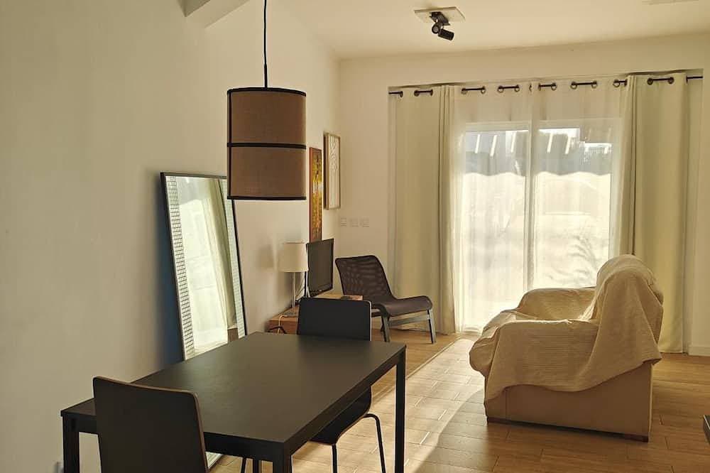 Foto 5 von 21: Ferienwohnung 'Loft Vale De Mouro' mit Bergblick, WLAN und Klimaanlage