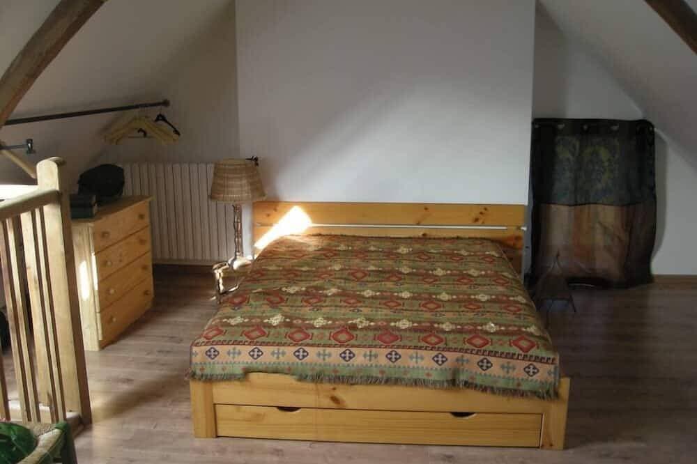 Foto 3 von 9: Ein Käfighaus