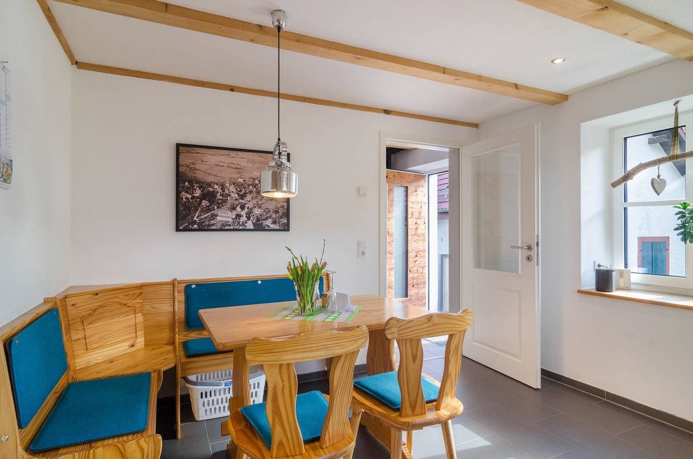 Foto 11 von 25: Ferienwohnung 'Schienerberghütte' mit privater Terrasse, privatem Garten und WLAN
